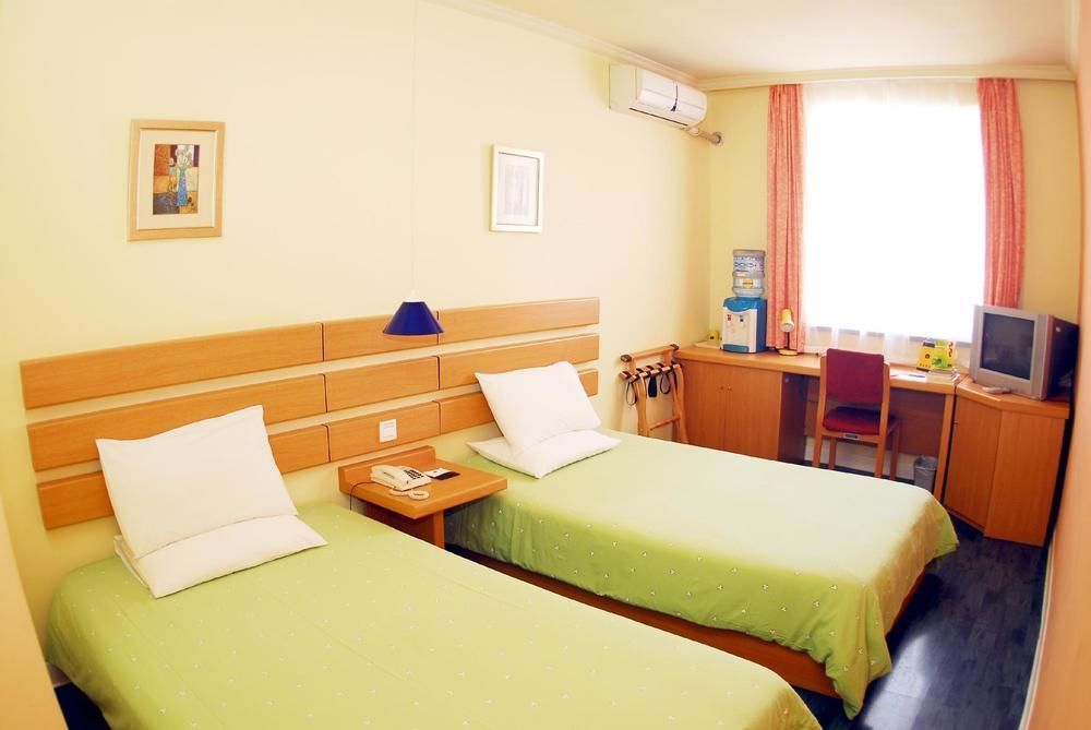 Home Inn Changchun Dajing Road Ouya Outlets Exteriör bild