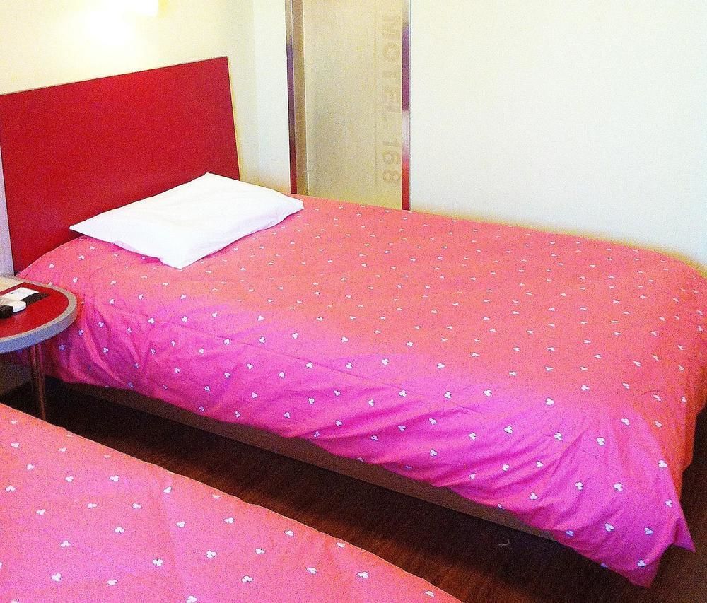 Home Inn Changchun Dajing Road Ouya Outlets Exteriör bild