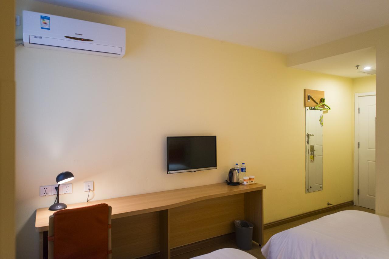 Home Inn Changchun Dajing Road Ouya Outlets Exteriör bild